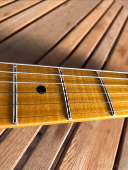 Squier Classic Vibe Stratocaster “Mary Kaye” (FSR) - 6