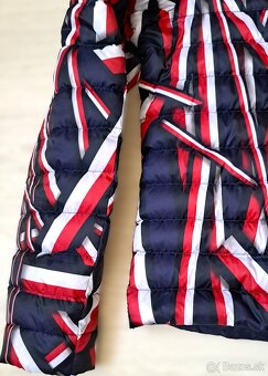 Dámska bunda zn. Tommy Hilfiger, veľ. M/L - 6