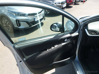 Peugeot 207 1,4i 16v 2010 - 6