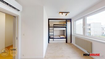 Na predaj nadštandardný 3 izbový byt s parkovacím státím v u - 6