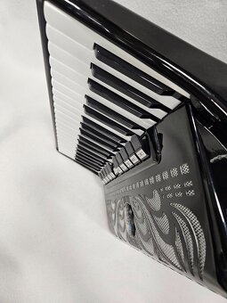 akordeon weltmeister caprice 96 basovy TOP - 6