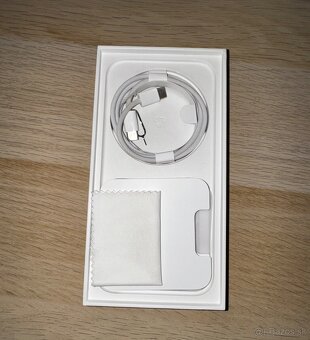 iPhone 15 Pro Max 256GB - 6