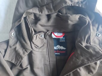 Chlapčenská zimná bunda veľ. 134 - 6