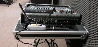 Predám digitalny mixpult Behringer X32 Compact + obal - 6