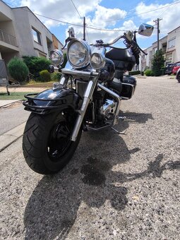 Suzuki intruder VL 1500 - 6