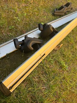 Thule univerzálne priečne nosiče 120cm - 6
