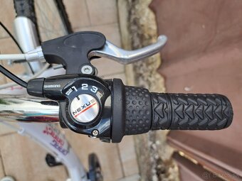 Dievčenský bicykel 24" - 6