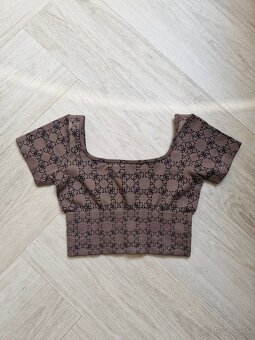 NOVE Guess, Marciano tricko, crop top XS -M - 6