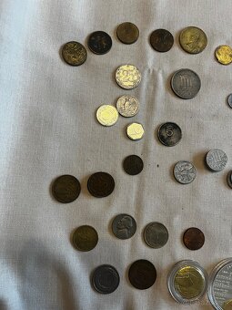 zbierka zahraničných mincí + pamätné medaily - 6