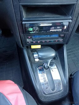 Predám Wolkswagen 4 1.6 benzin - 6