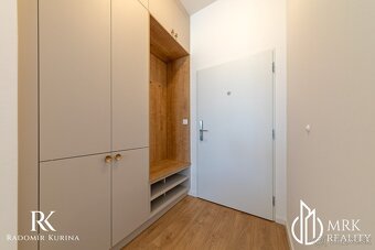 Na prenájom luxusný 2i byt | Centrum BA – 1. mája - 6