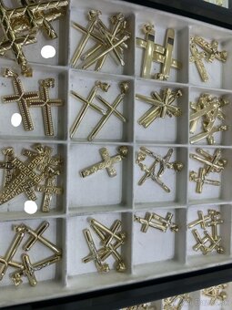 Zlatý krížik-moderný nový výrobok zlato 585/1000 14 karátov - 6