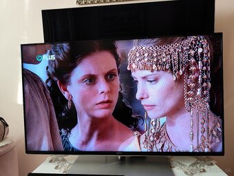 Predám SMART 3D LED TV SAMSUNG UE50H6200AK Full HD s Wi-Fi - 6