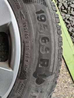 Elektrony Botbet 195x65 R15  ET47 - 6