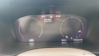 Volvo XC60 B4 145KW AWD AT - 6