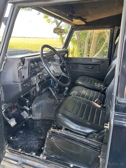 Land Rover 90, Defender - 6