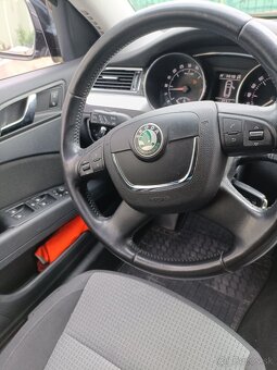 Predám Škoda Superb 2 facelift 1,6tdi - 6