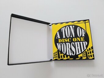 Darcekovy balicek  11, CD v AJ, pohladnica  a nausnice - 6