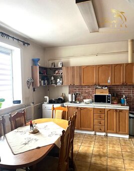 Príjemný rodinný dom vhodný na nasťahovanie - 6