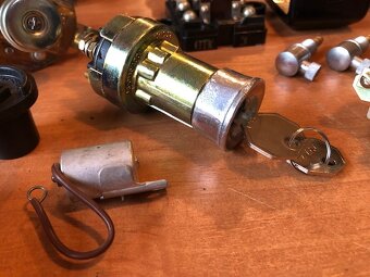 GAZ 69 predám bez TP - 6