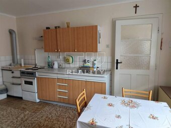 Častkovce chalupa v srdci stredoslovenskej histórie - 6