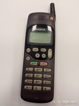 Predám mobil nokia - 6