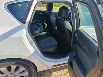 Opel Astra 1,7Cdti 2012 - 6