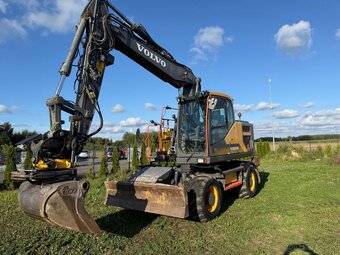 Kolový otočný bagr Volvo EW 160E - 6