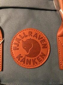 Batoh Fjällräven Kanken bledomodrý s hnedými prvkami - 6