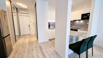 SRA | moderný 1- izbový byt, parkovanie v garáži, centrum, - 6