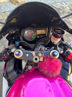 Suzuki GSX-R 600 - 6