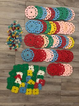 retro hračky a skladačky - 6