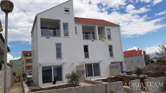 CHORVATSKO, 🌊 APARTMÁN S VÝHĽADOM NA MORE – LEN 10 m OD PLÁ - 6