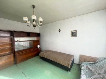 TOP LOKALITA - 1i byt na Malinovského ul. v Brezne - 6