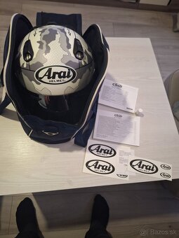 Arai - 6