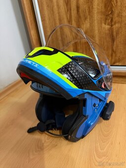 Výklopná helma - 6