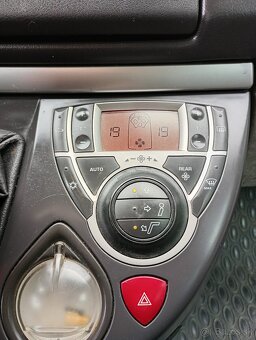 Peugeot 807 2.0 HDI (100kw) 2007 - 6