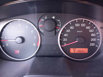 Hyundai i20 1,2i-16v Comfort M2010 naj.91362km - 6