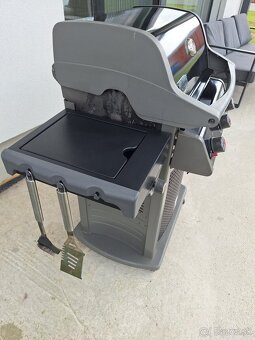 Weber e320 - 6