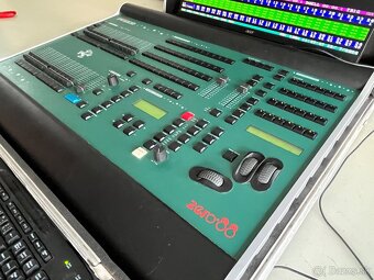 SVETELNY PULT ZERO 88 MAMBO FROG DMX 1024 + CASE - 6