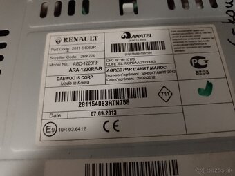 Originálne autorádio Renault/ Mercedes /Dacia - 6