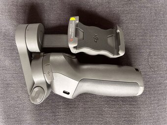 DJI Osmo Mobile 3 Combo - 6