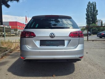 Predám Volkswagen Golf Variant 1.6 TDI BMT 105k Comfortline - 6