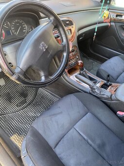 Peugeot 607 - 6