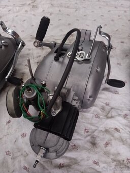Predam motor Jawa 20/21/23, Jawa 555 - 6