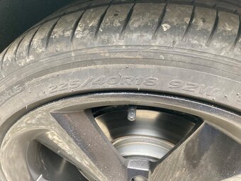Predám Škoda disky 5x112 R18 GOLUS 225/40/R21 - 6