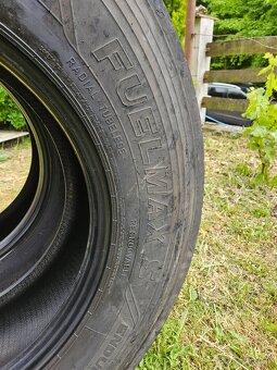 315/70 R 22,5 - 6
