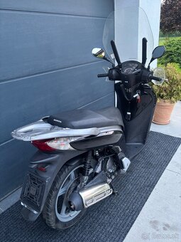 Honda SH 150i - 6