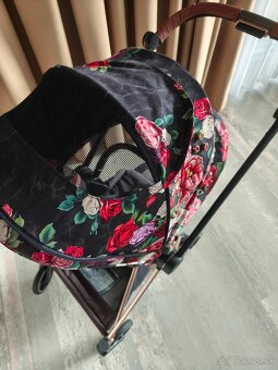 CYBEX MIOS Rose Gold/Spring Blossom Dark, kočík-3kombinácia - 6