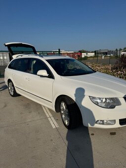 Predám Škoda Superb Combi 2.0 TDI DSG - 6